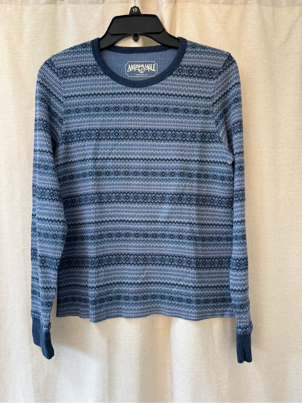 American Eagle Outfitters Blue Patterned Long-Sleeve Waffle Tee